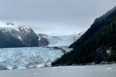 70057052-470C-45B5-9425-289D67FBA5B1