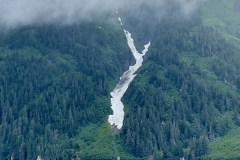 8C51C004-9954-469D-B2CB-465DE80A64EF