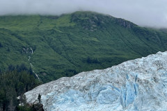 9FD06FDE-40CB-42F7-AF83-00AB8FD1E5B7